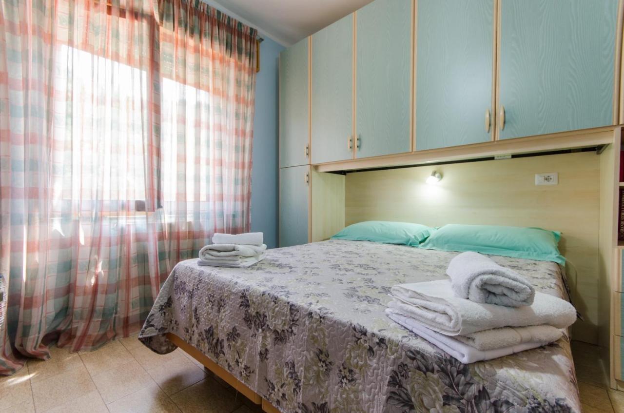 Vacanze A Loceri Zewnętrze zdjęcie